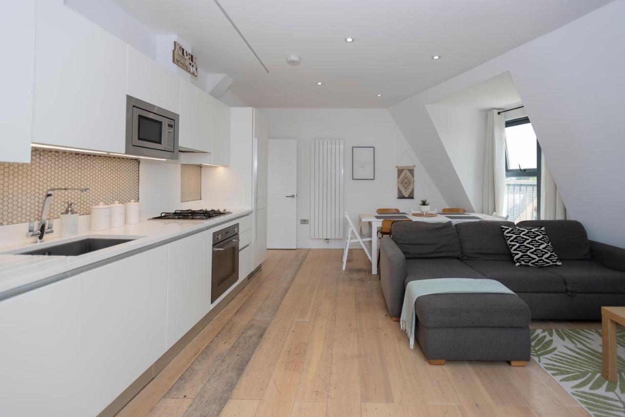 Stunning 3 Bedroom Penthouse With Terrace And Lift London Exterior foto