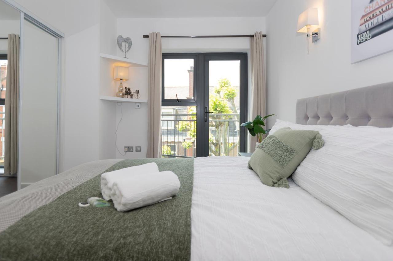 Stunning 3 Bedroom Penthouse With Terrace And Lift London Exterior foto